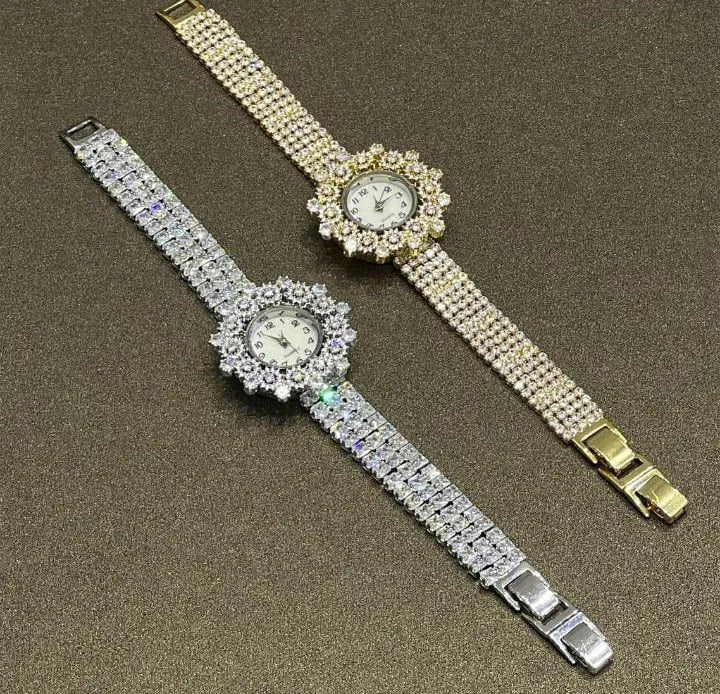 Elegant Pearl Halo Watch
