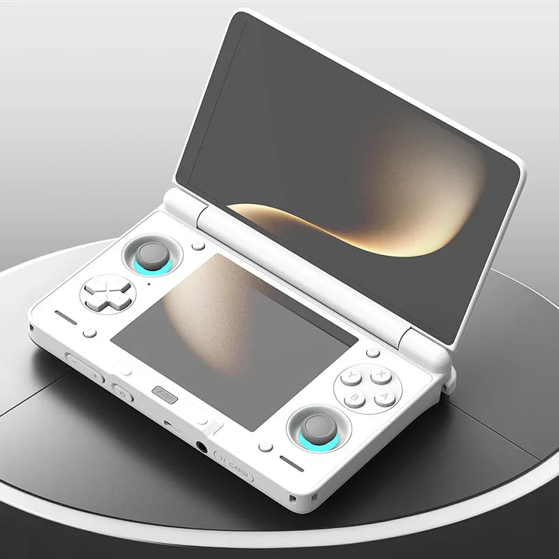 Handheld gaming console