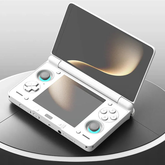 Handheld gaming console